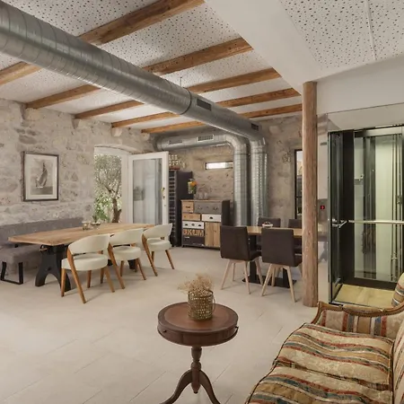 Guest house New - Casa Columba - 4 Star Design Boutique With Outdoor Pool & Private Garden (adults Only) Makarska