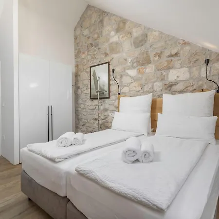 New - Casa Columba - 4 Star Design Boutique With Outdoor Pool & Private Garden (adults Only) Makarska