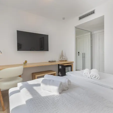 New - Casa Columba - 4 Star Design Boutique With Outdoor Pool & Private Garden (adults Only)