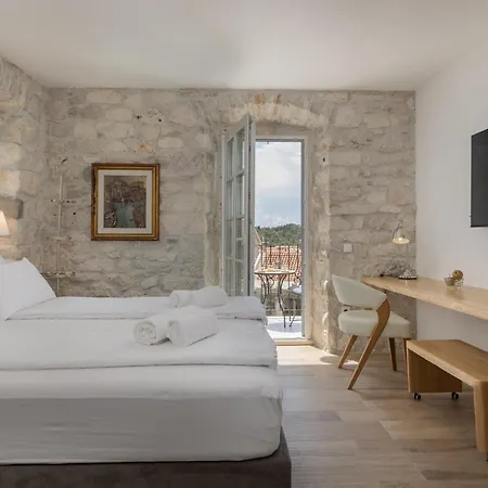 Guest house New - Casa Columba - 4 Star Design Boutique With Outdoor Pool & Private Garden (adults Only)