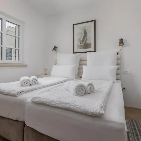 New - Casa Columba - 4 Star Design Boutique With Outdoor Pool & Private Garden (adults Only) 4*