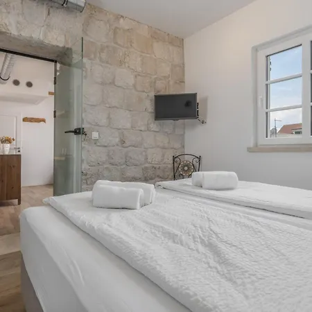 New - Casa Columba - 4 Star Design Boutique With Outdoor Pool & Private Garden (adults Only) 4* Makarska