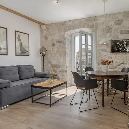 Casa Columba - 4 Star Design Boutique With Outdoor Pool & Private Garden (adults Only) Affittacamere